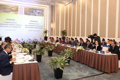 Hà Nội chia sẻ kinh nghiệm với đoàn đại biểu Quốc hội Lào