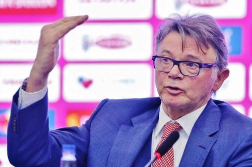 HLV Philippe Troussier đem 'di sản Park Hang-seo' đi 'săn' HCV SEA Games 32