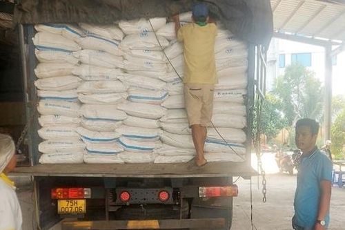 Vận chuyển gần 42 tấn đường cát không rõ nguồn gốc