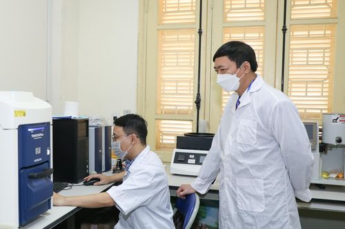 Bảng xếp hạng đại học Việt Nam gây tranh cãi, nhóm tác giả lên tiếng