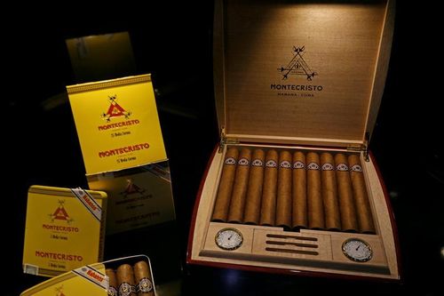 Châu Âu là thị trường tiêu thụ hàng đầu của xì-gà Cuba