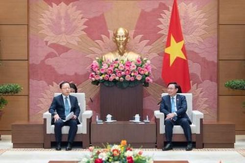 Chủ tịch Quốc hội Vương Đình Huệ: Bảo vệ lợi ích chính đáng của nhà đầu tư trên nguyên tắc công bằng