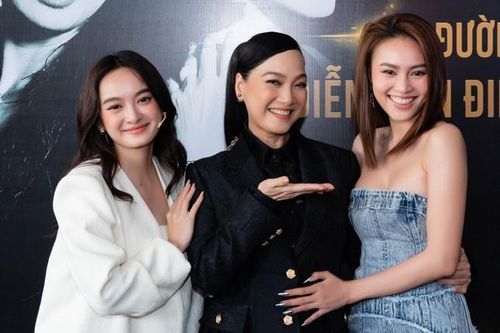Các bạn trẻ hào hứng khi được NSND Lê Khanh, Ninh Dương Lan Ngọc và Kaity Nguyễn truyền lửa đam mê