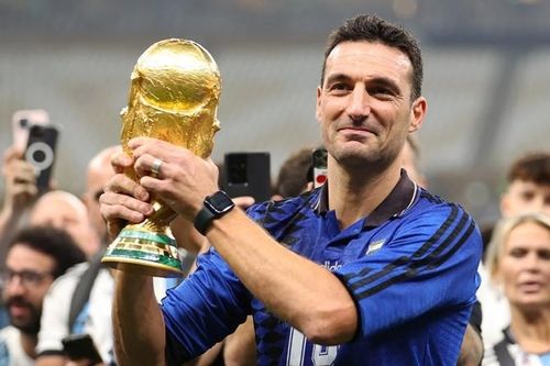 Scaloni dẫn dắt Argentina đến sau World Cup 2026