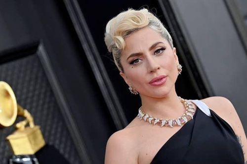 Lady Gaga bị kiện vì 'quịt' tiền thưởng