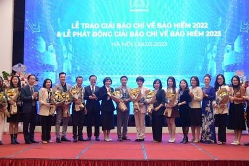Trao giải Báo chí về Bảo hiểm 2022: Vinh danh các tác phẩm báo chí xuất sắc viết về bảo hiểm