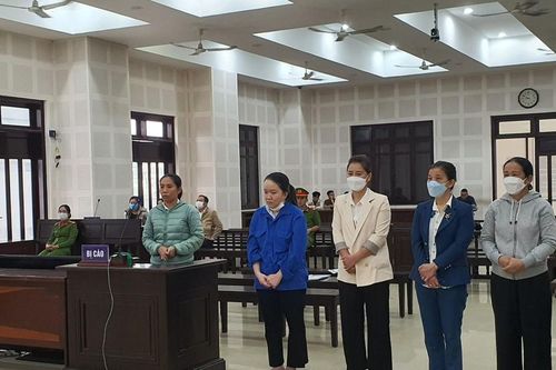 Kế toán trường mầm non lĩnh án 19 năm tù vì tham ô gần 1 tỷ đồng