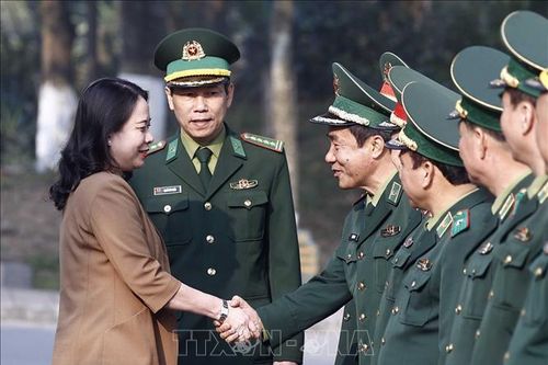 Quyền Chủ tịch nước Võ Thị Ánh Xuân thăm Học viện Biên phòng