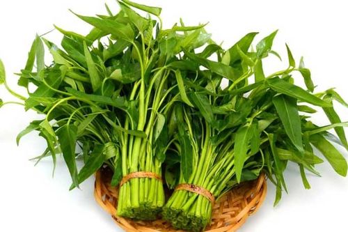 Thèm đến mấy cũng chớ dại mà ăn rau muống khi thấy dấu hiệu này, cẩn thận mang bệnh lúc nào không hay