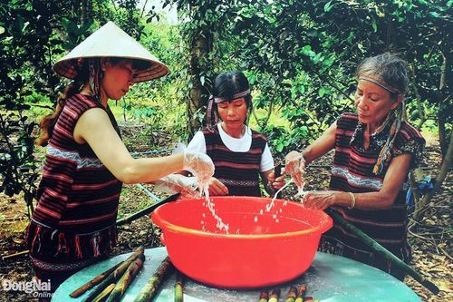 Bài 2: Đoàn kết xây dựng đời sống văn hóa mới
