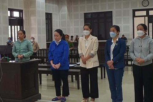 Kế toán trường mầm non tham ô gần 1 tỷ đồng lãnh 19 năm tù