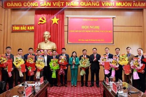 Tỉnh Bắc Kạn điều động, bổ nhiệm nhiều lãnh đạo chủ chốt