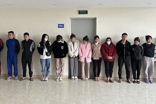 Nuôi nhiều tiếp viên karaoke để vận chuyển trái phép ma túy