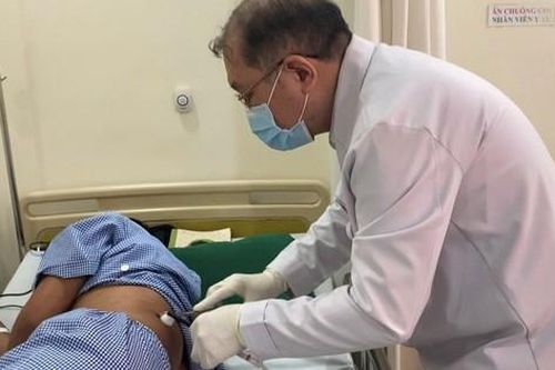Nguy cơ suy thận cấp được ngăn chặn nhờ phẫu thuật tán sỏi sử dụng công nghệ tiên tiến