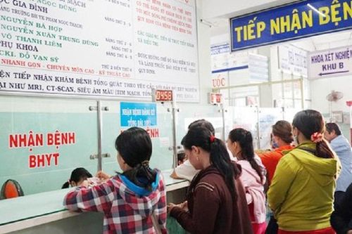 Cách tính mức đóng bảo hiểm y tế theo hộ gia đình khi lương cơ sở tăng
