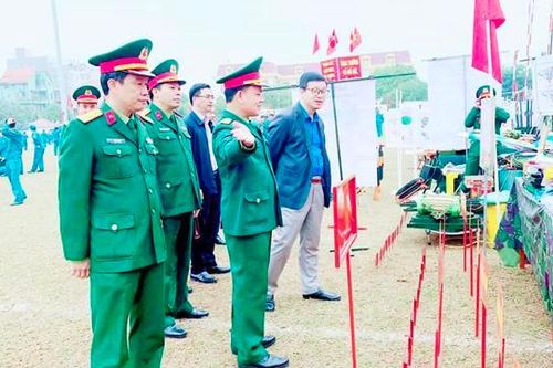 Huyện Thanh Trì ra quân huấn luyện năm 2023