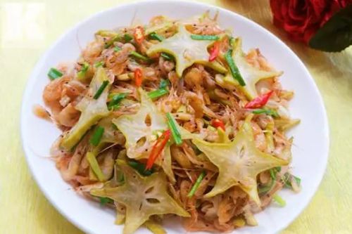 Tận mắt những món ăn xưa của nhà nghèo nay thành đặc sản