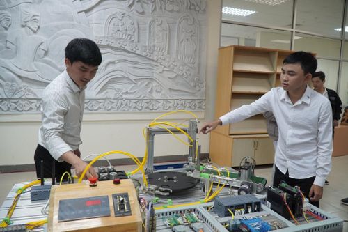 Chuyển động cùng 4.0