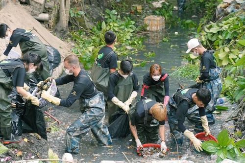 Hành động đẹp vì môi trường của nhóm Sài Gòn Xanh
