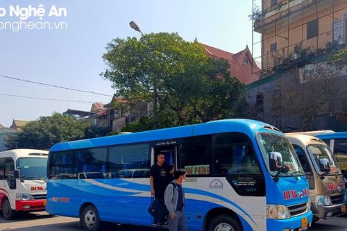 Vì sao phải dừng vận tải khách tại bến xe chợ Vinh ?