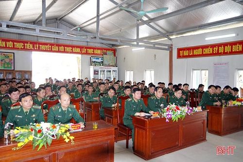 BĐBP tỉnh Hà Tĩnh tập trung huấn luyện 'cơ bản, thiết thực, vững chắc'