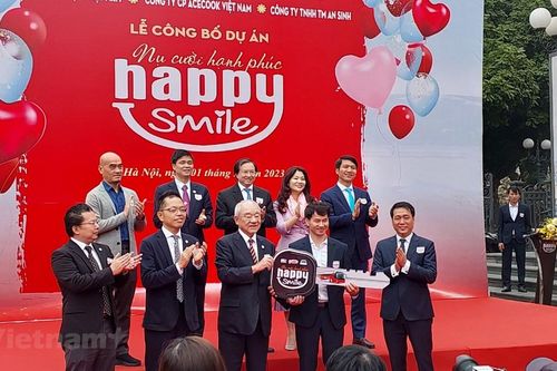 Khởi hành chuyến xe mang kịch nói đến với đồng bào, chiến sỹ vùng sâu