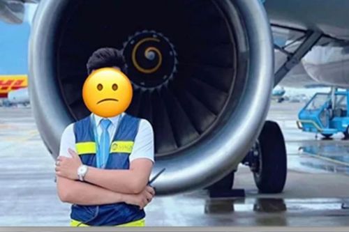 Đình chỉ công việc nam nhân viên sân bay than thở phải phục vụ khách như 'đại hội xe lăn'