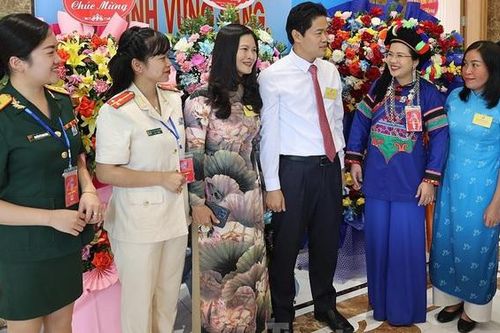 Hà Giang gặp mặt cán bộ nữ lãnh đạo, quản lý chủ chốt nhân Ngày 8/3