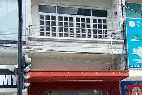 Biển hiệu 'Văn phòng luật sư ACC' trái phép tại Nha Trang đã tháo dỡ