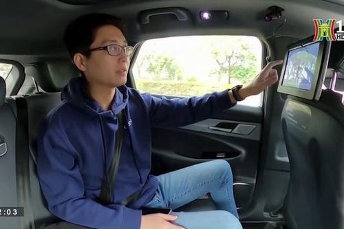 Dịch vụ robot taxi phát triển tại Trung Quốc