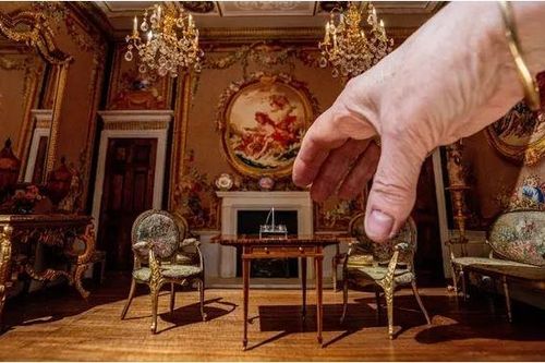 Giới siêu giàu toàn cầu ngậm ngùi mất cả chục nghìn tỷ đôla