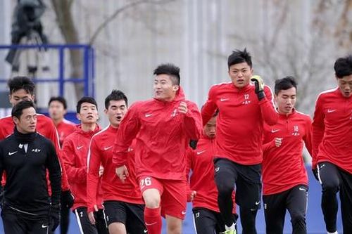 Sau Indonesia, tới lượt Trung Quốc kêu ca về chủ nhà U20 châu Á