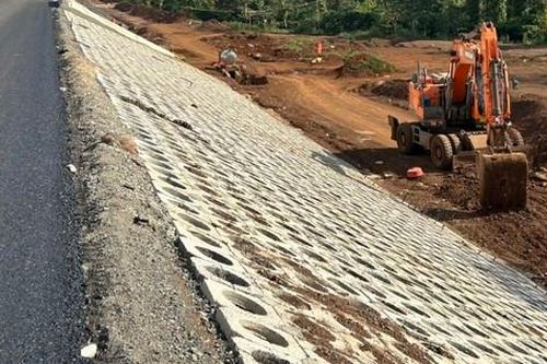 Lập ban cưỡng chế giải phóng mặt bằng dự án đường Hồ Chí Minh