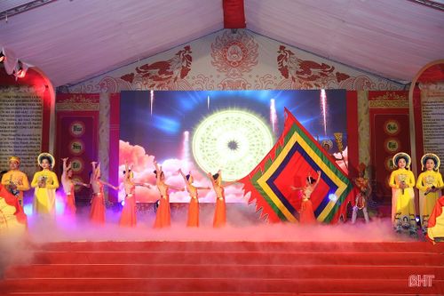 Đặc sắc chương trình 'Âm sắc đền thiêng'