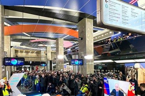 Ông Putin khai trương tuyến vành đai tàu điện ngầm dài nhất thế giới ở Moscow