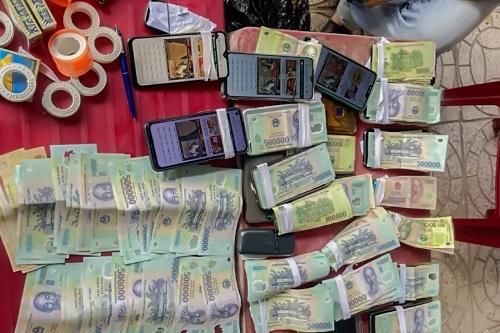 Điểm đánh bạc trá hình tại quán cà phê ở Vĩnh Long