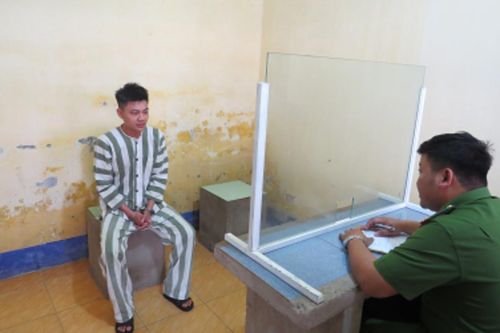 Thanh niên ở Trà Vinh đưa bạn gái vào nhà nghỉ 'tâm sự', nhân lúc bạn gái ngủ say đã lén làm điều xấu xa