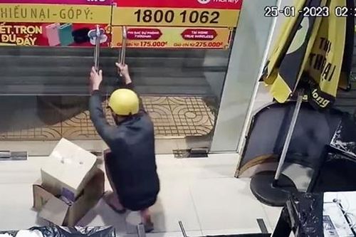 Triệt xóa băng trộm chuyên đột nhập cửa hàng Thế Giới Di Động và FPT Shop