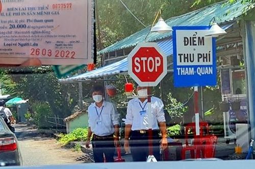 Phát triển du lịch bền vững góc nhìn từ... chốt thu phí