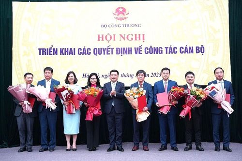 Ông Nguyễn Văn Minh làm Phó Tổng biên tập phụ trách Báo Công Thương