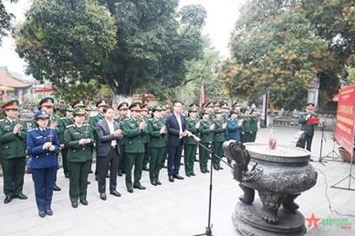 Nhiều hoạt động thiết thực kỷ niệm Ngày truyền thống Phụ nữ Quân đội