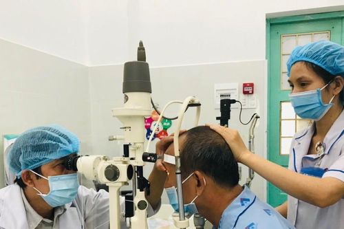 Bệnh viện Mắt TPHCM: Miễn phí tầm soát bệnh cườm nước bằng phần mềm AI