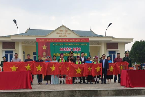 'Ngày hội Biên phòng toàn dân' trên tuyến biên giới Quảng Ninh