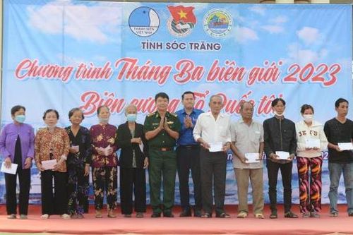 Nhiều hoạt động thiết thực trong Chương trình 'Tháng Ba biên giới' tại Sóc Trăng