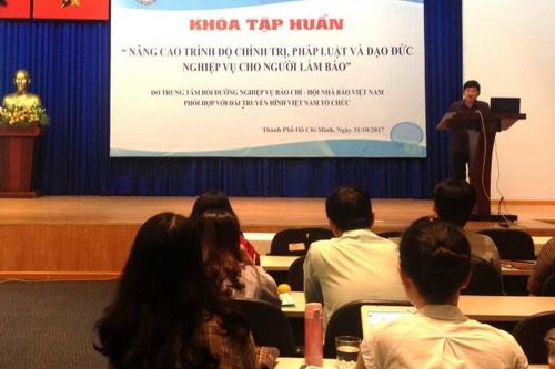 Tuyển sinh khóa bồi dưỡng kỹ năng căn bản về báo chí truyền thông
