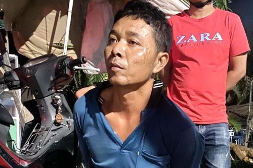 Khống chế đối tượng ném gạch vào mặt một chiến sĩ công an