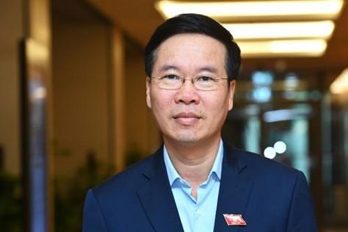 Vĩnh Long tự hào về người con ưu tú