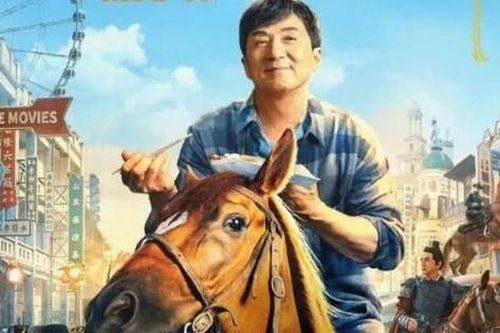 Thành Long bị chỉ trích đạo đức giả, lừa người xem
