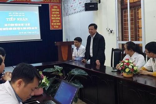 Bác sỹ bệnh viện Đại học Y Hà Nội tình nguyện về công tác tuyến huyện ở Lào Cai