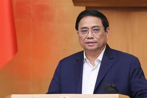 Thủ tướng yêu cầu giải quyết dứt điểm tình trạng thiếu vật tư, thiết bị y tế